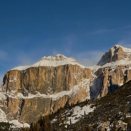 Pordoi Passo Pordoi Vegetarian Hotell Canazei