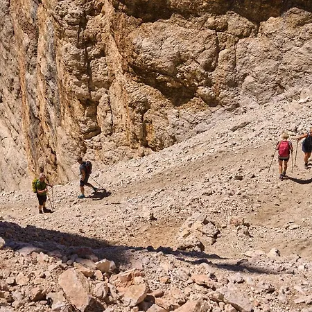 Pordoi Passo Pordoi Vegetarian Hotell