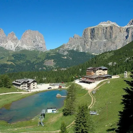 Pordoi Passo Pordoi Vegetarian Hotel Canazei