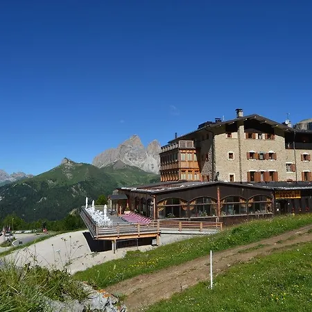 Pordoi Passo Pordoi Vegetarian Hotel Canazei
