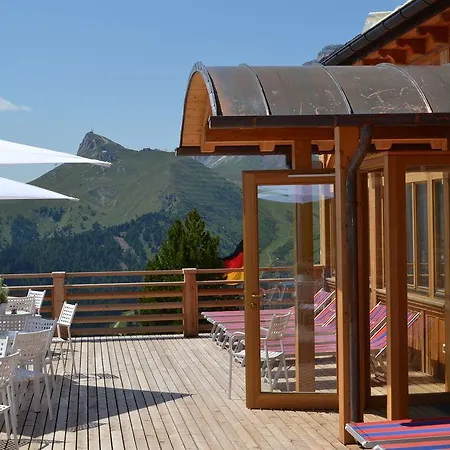 Pordoi Passo Pordoi Vegetarian Hotel Canazei