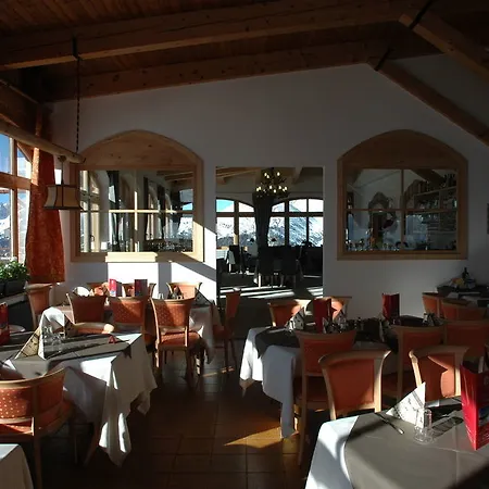 Pordoi Passo Pordoi Vegetarian Hotel