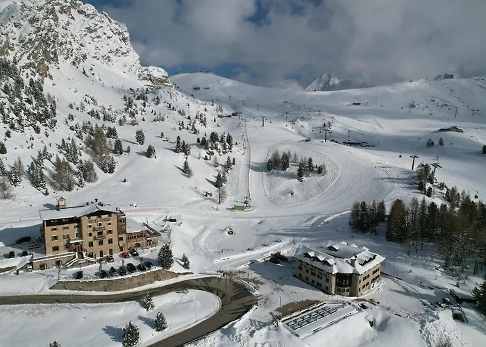 Pordoi Passo Pordoi Vegetarian Hotel Canazei