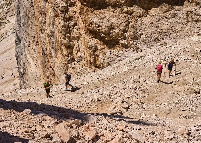 Pordoi Passo Pordoi Vegetarian 호텔