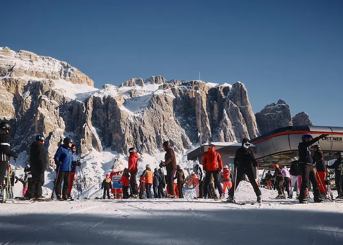 Pordoi Passo Pordoi Vegetarian 호텔 까나제이