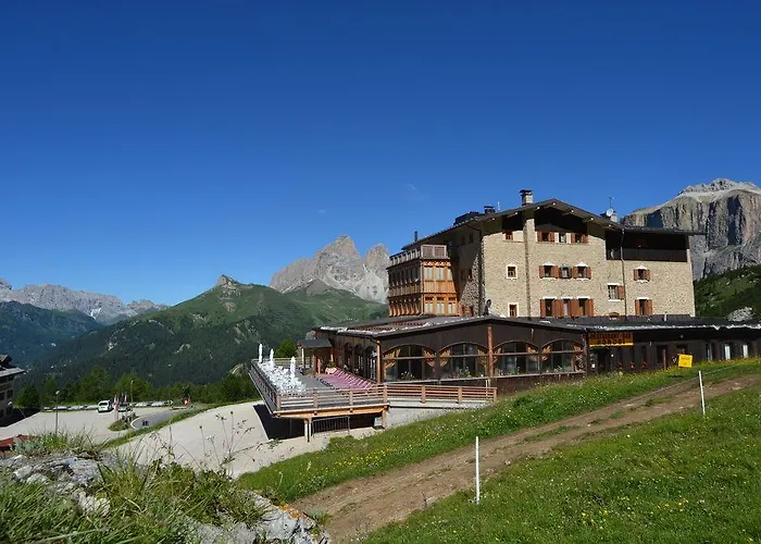 Pordoi Passo Pordoi Vegetarian Hotel Canazei