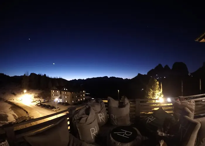 Pordoi Passo Pordoi Vegetarian Hotel Canazei