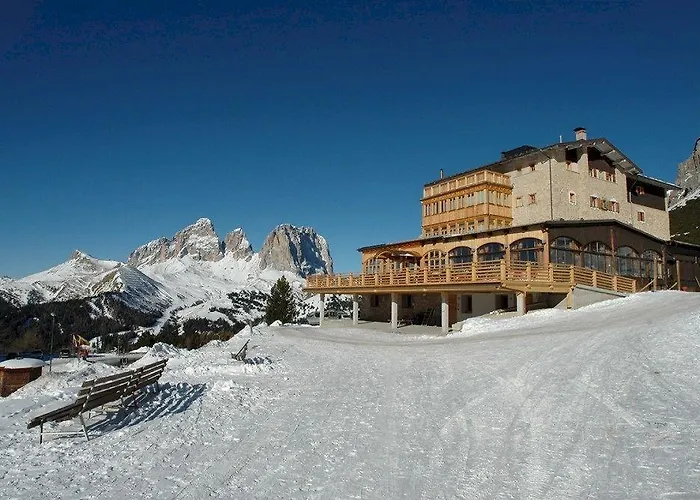 Pordoi Passo Pordoi Vegetarian Hotel Canazei
